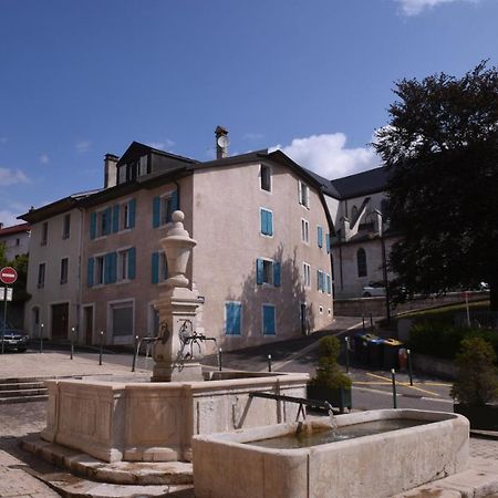 Coeur De Vieille Ville Gex Exterior photo